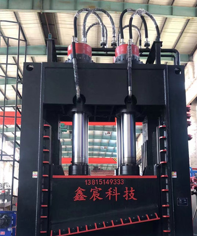 北京重工液壓800噸龍門剪切機(jī)